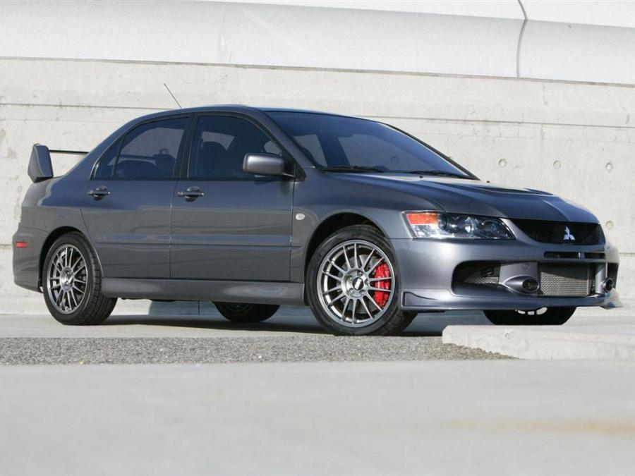  Mitsubishi Lancer Evolution IX SE 2006 года  (фото 1 из 2)